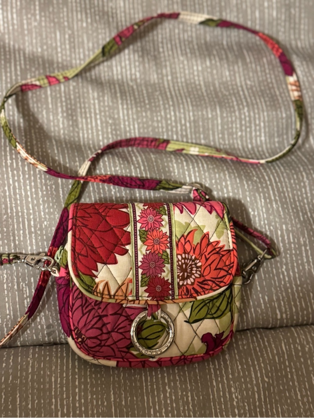 Vera Bradley Mini Fabric Quilted Floral Crossbody in Fall Colors VGUC😊😊
